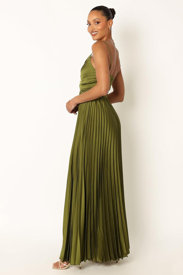 Aneira | Robe Élégante Plissée