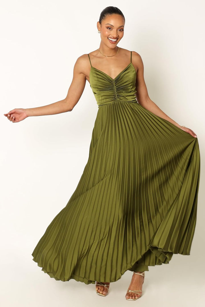 Aneira | Robe Élégante Plissée