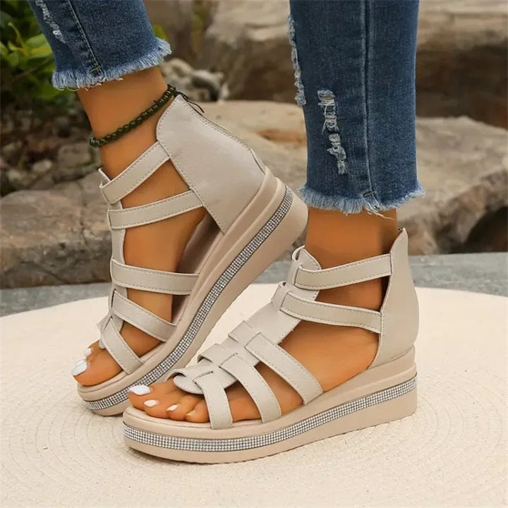 Sandales à strass avec semelle compensée